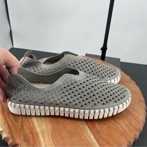 Ilse Jacobsen Tulip Shoes Women's 39 / 9 Gray Slip On Flat Loafers Sneakers
